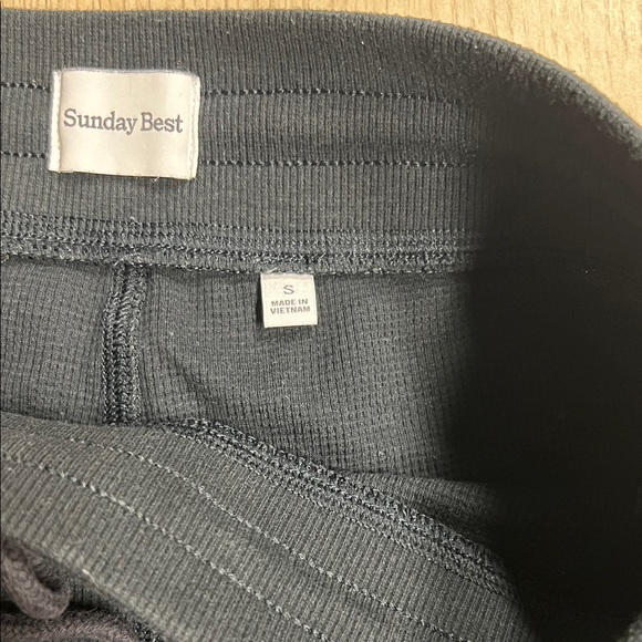 Aritzia Black Track Pants - Picture 4 of 6